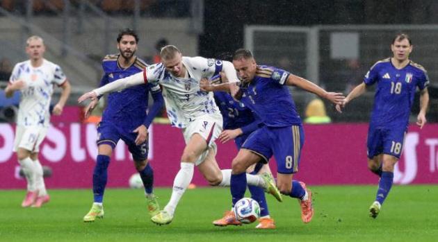 Cú đúp của Haaland nhấn chìm Ý, Na Uy đoạt vé World Cup đầy thuyết phục