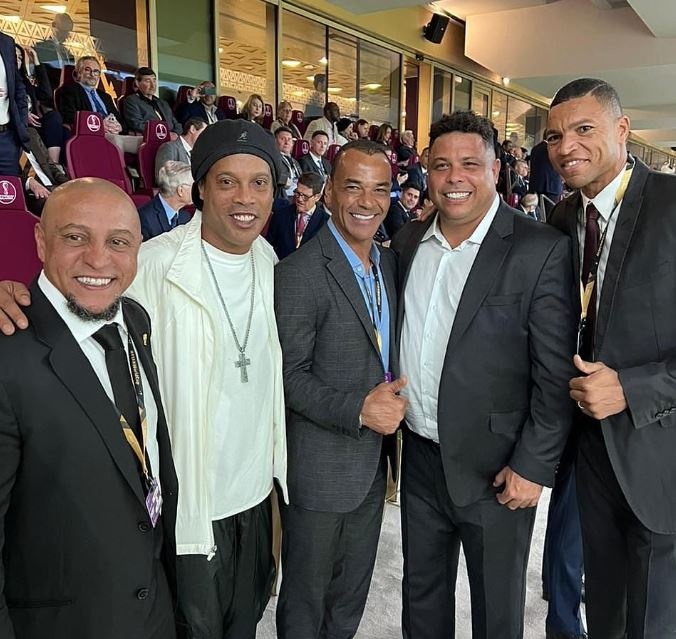 Dàn huyền thoại Brazil xem Argentina vào chung kết World Cup