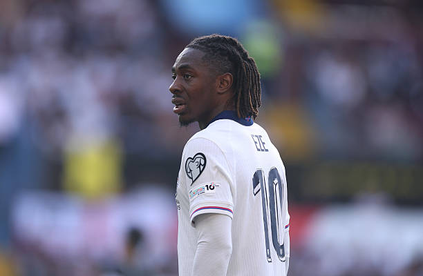 ĐT Anh thắng nhọc, Roy Keane quan ngại về Eze