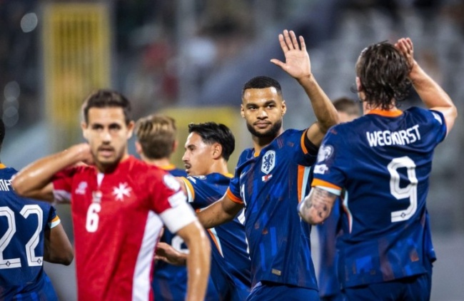 Gakpo lập cú đúp 11m, Hà Lan thắng đậm Malta