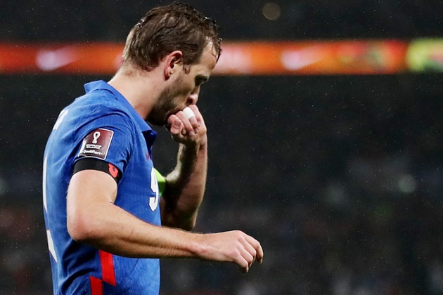 Kane lập hat-trick, Henderson nói ra thực tế ở Tottenham