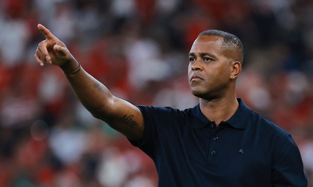 Kluivert và tương lai mờ mịt sau thất bại tại vòng loại World Cup