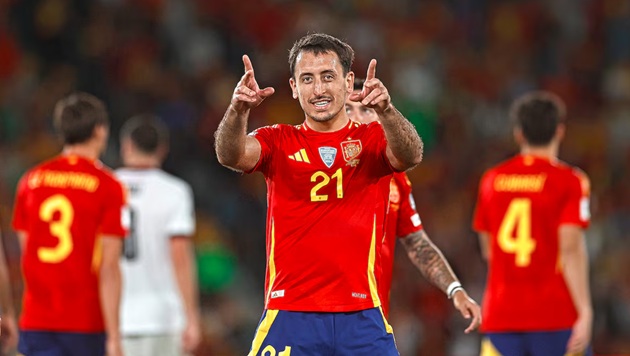 Kỷ nguyên mới cho số 9 Tây Ban Nha