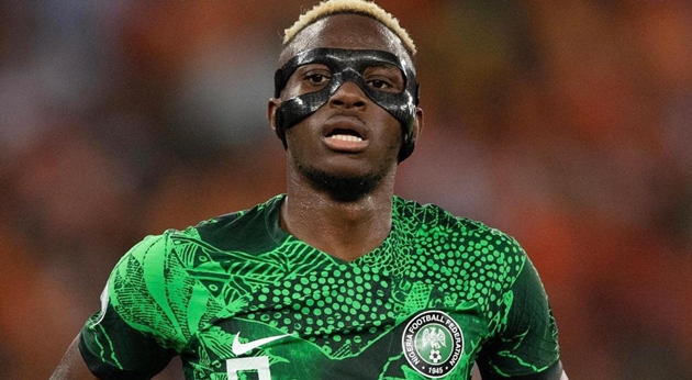 Nigeria lỡ hẹn World Cup, Osimhen không kìm được nước mắt