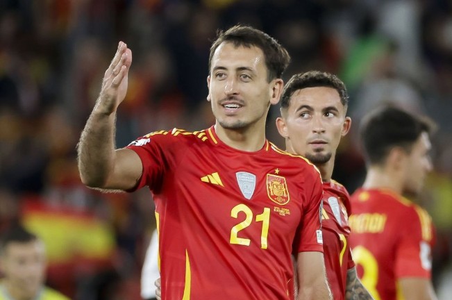 Oyarzabal nã đại bác, Tây Ban Nha thắng 3 trận liên tiếp ở vòng loại World Cup 2026