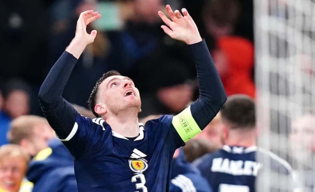 Robertson xúc động nhớ Jota khi cùng Scotland dự World Cup