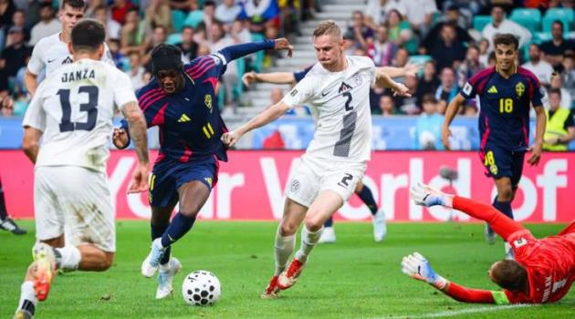 Sesko bất phân thắng bại với Gyokeres