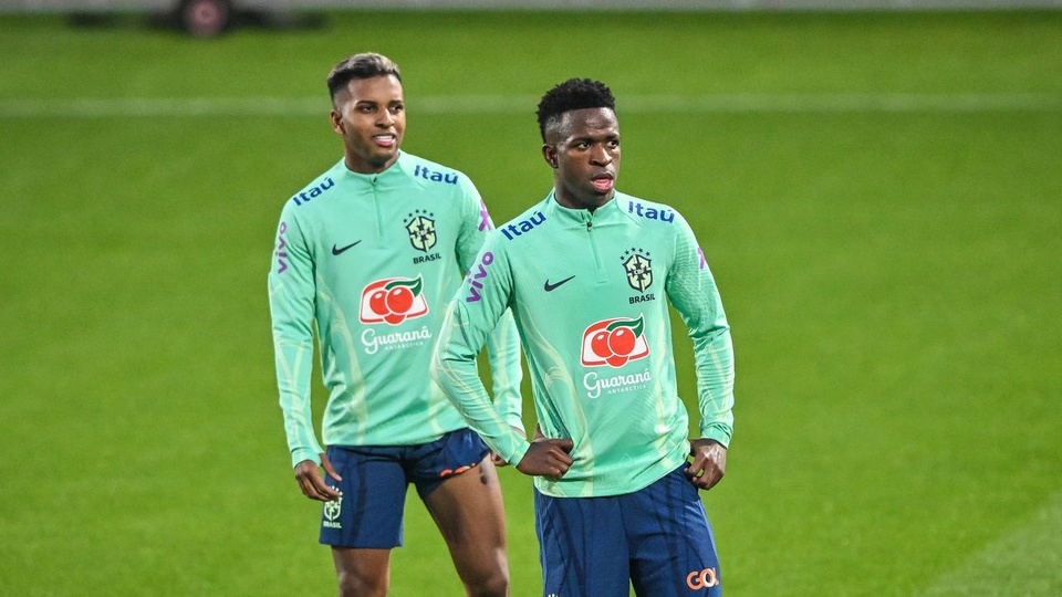 Vinicius và Rodrygo tăng cường độ tập luyện sau World Cup