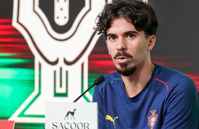 Vitinha hạnh phúc vì được Zidane khen ngợi