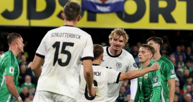 Woltemade cảm thấy ‘lạ’ khi ghi bàn bằng vai cho Đức