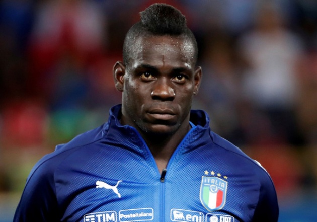 Ý thua đau, Balotelli phá vỡ im lặng về Mancini