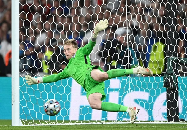 Jordan Pickford: Người hùng thầm lặng của tuyển Anh