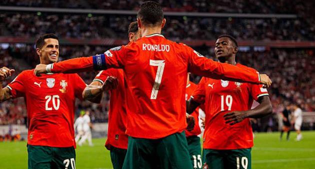 Soi trận Bồ Đào Nha vs Hungary: Kịch tính vé World Cup